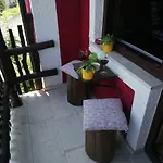 Apartament Nada *