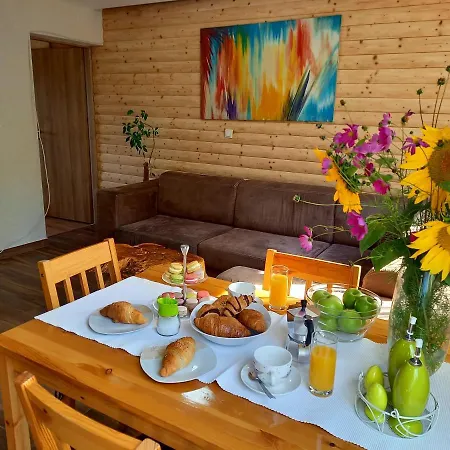 Nada Apartment *